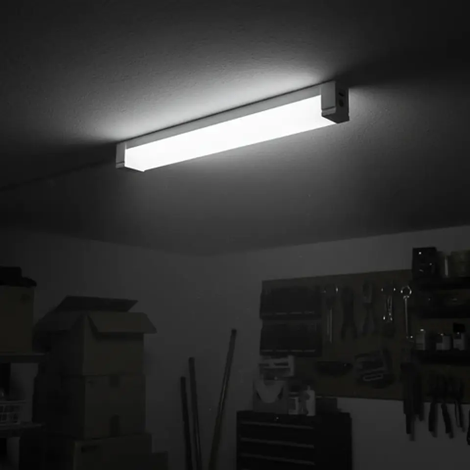Tubo Led  Base 15.2 Cm Lampara De Emergencia 20w 3