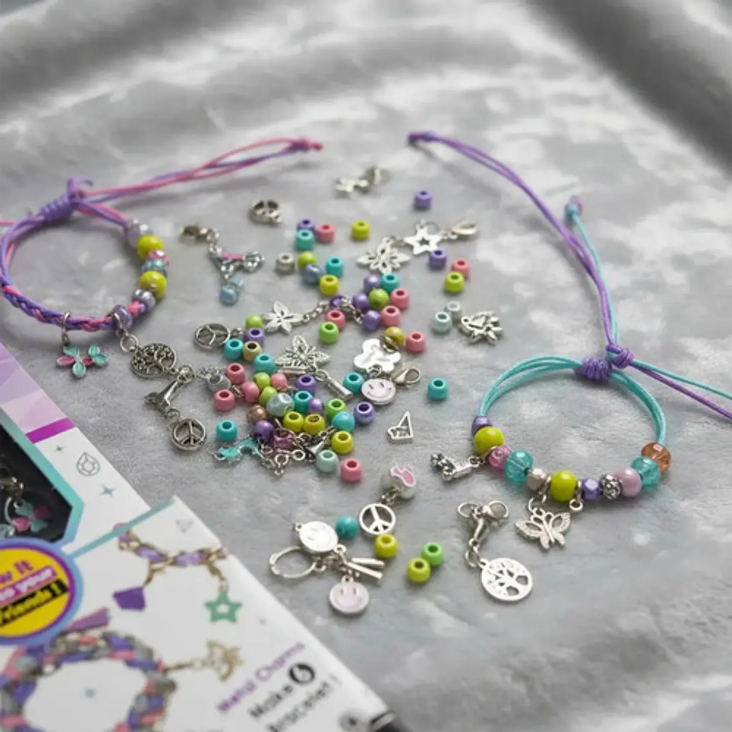 Set Crea Manillas Collares Brazales Metal Niñas Accesorios 2