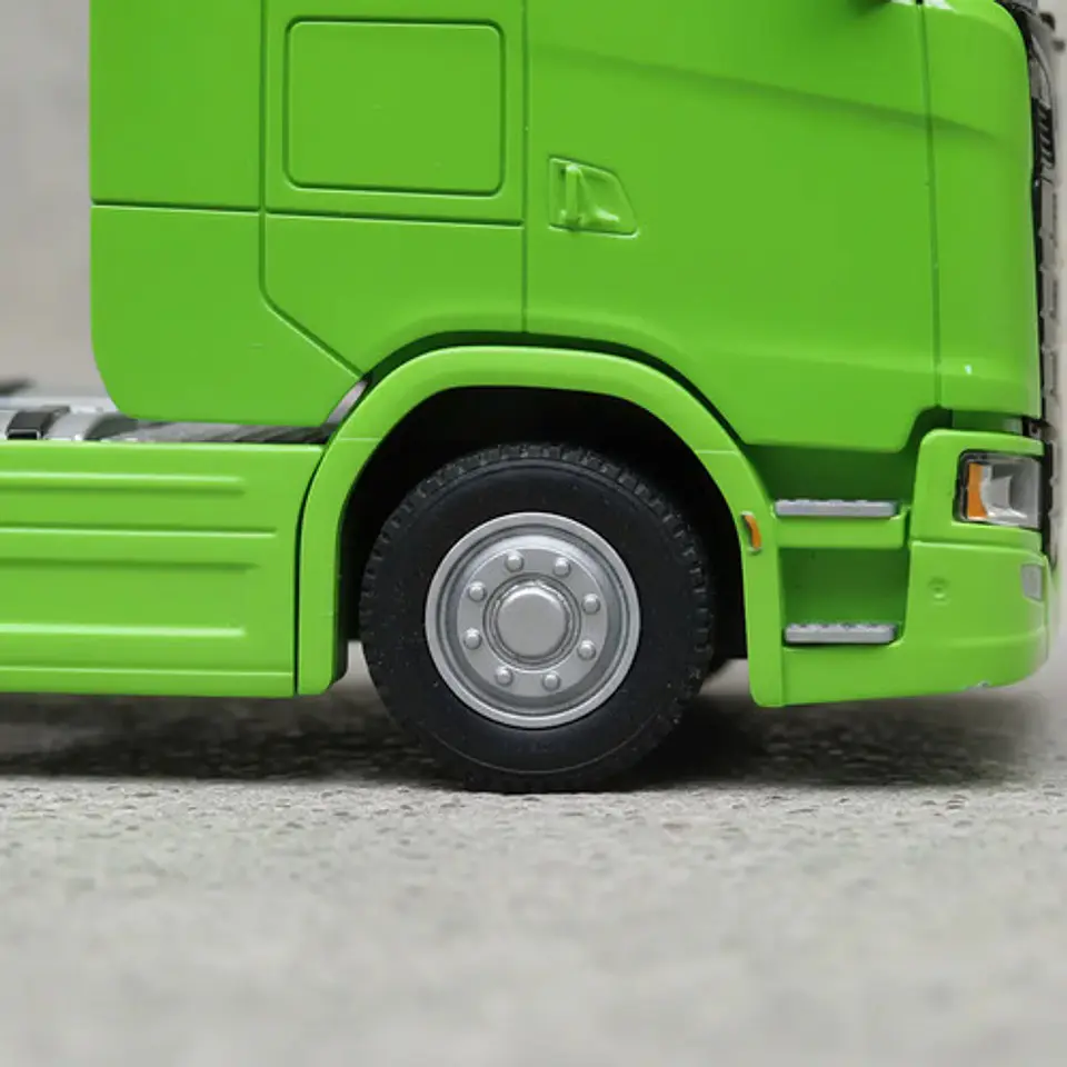 Cabezote Escala Camion Scania Coleccion Luces Sonido 7