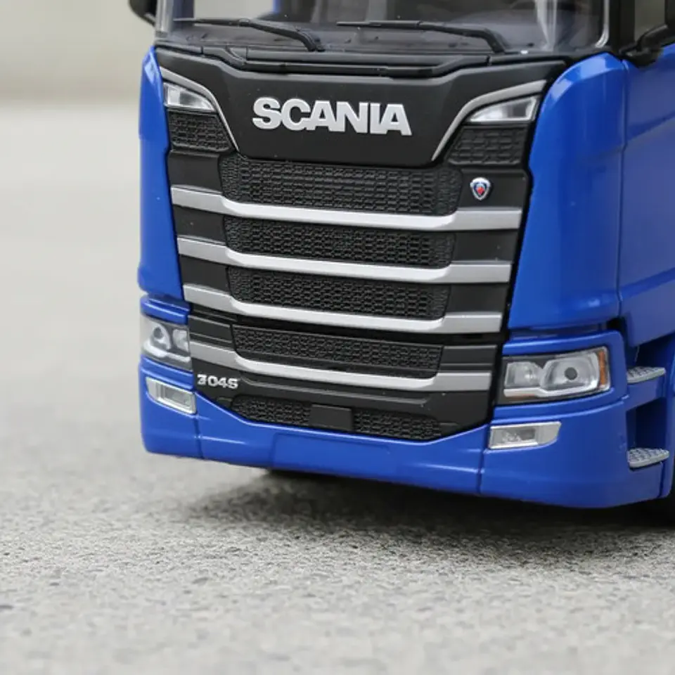 Cabezote Escala Camion Scania Coleccion Luces Sonido 14