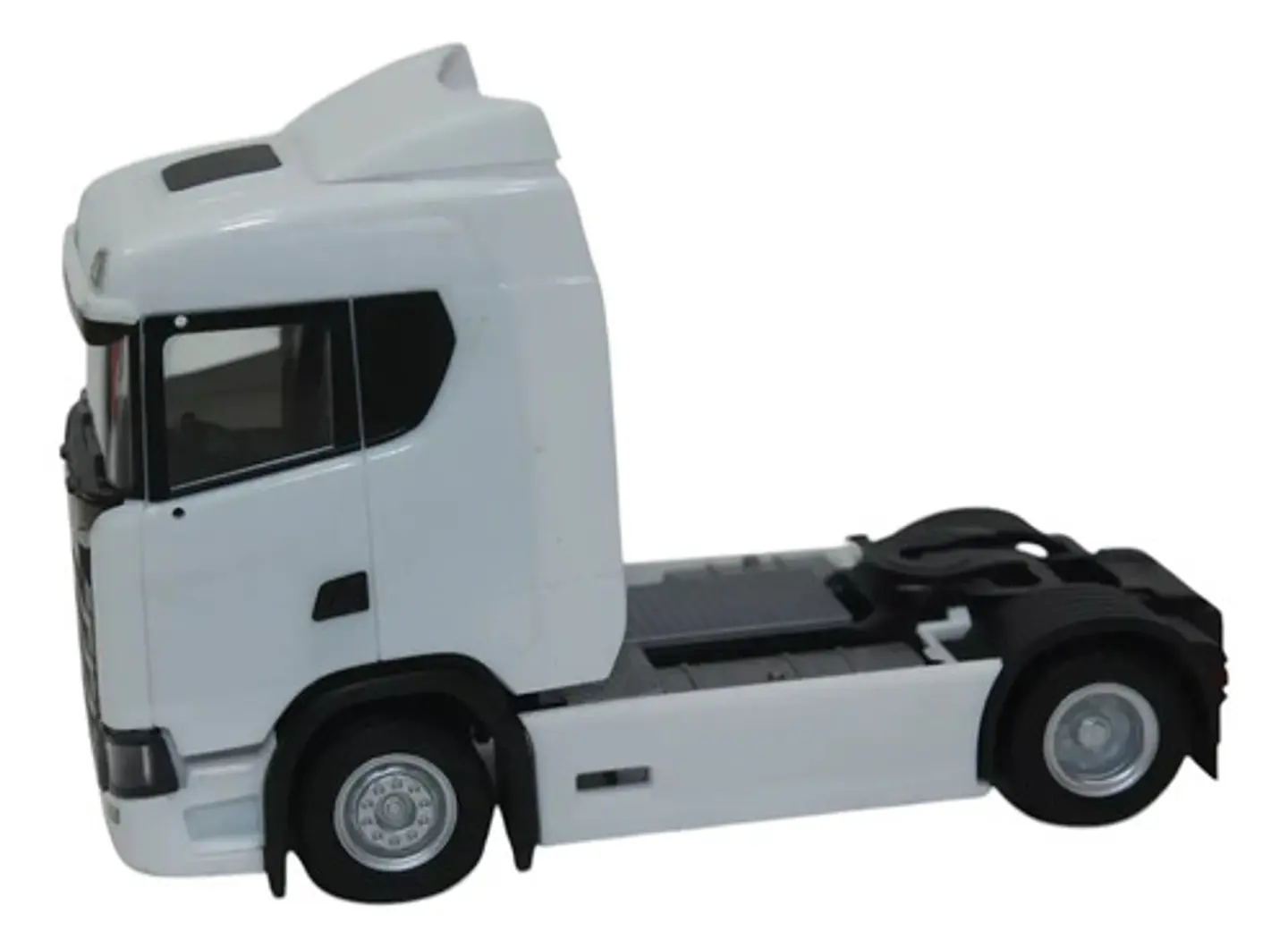 Cabezote Escala Camion Scania Coleccion Luces Sonido 18