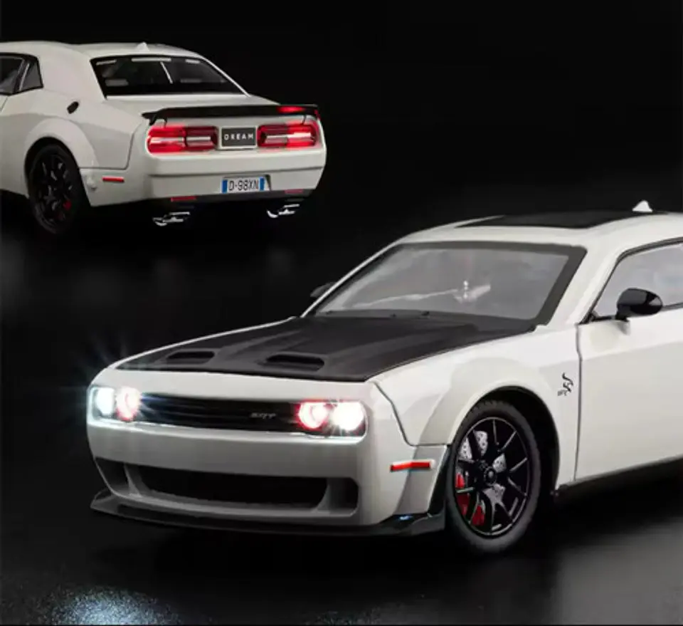 Dodge Challenger Srt Hellcat Redeye Miniatura Metal Car 1/24 5