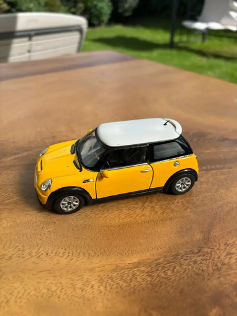 Carrito En Miniatura Mini Cooper  De Metal Con Fricción 4