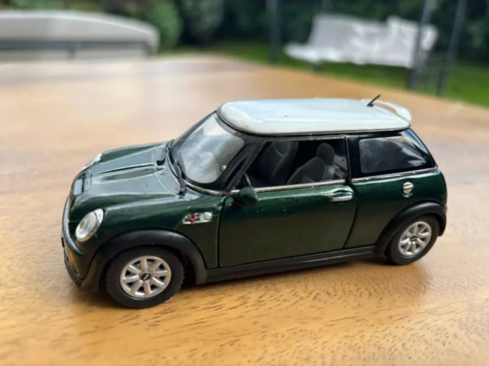 Carrito En Miniatura Mini Cooper  De Metal Con Fricción 16