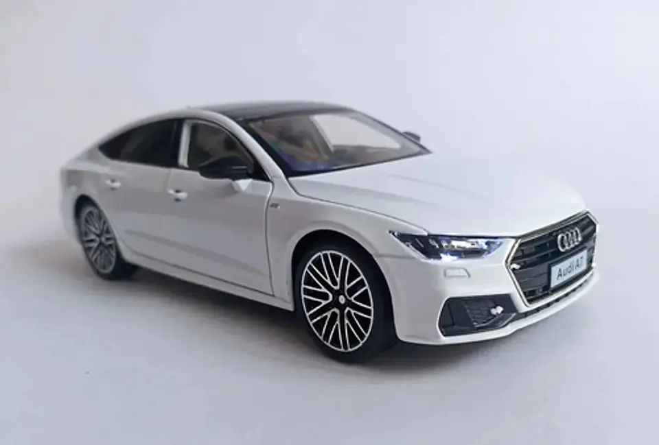 Auto Metálico Con Luces, Audi A7, Escala 1/24. 2