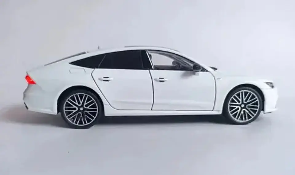 Auto Metálico Con Luces, Audi A7, Escala 1/24. 4