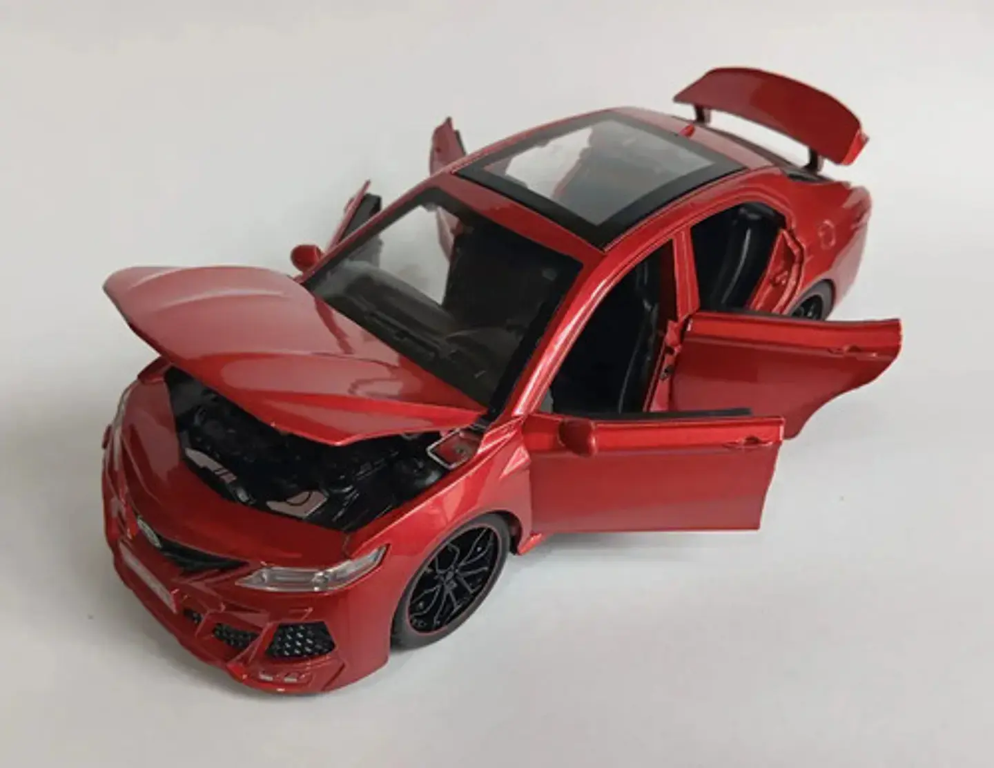 Toyota Corolla De Colección  A Escala 1:24, Metálico. 14