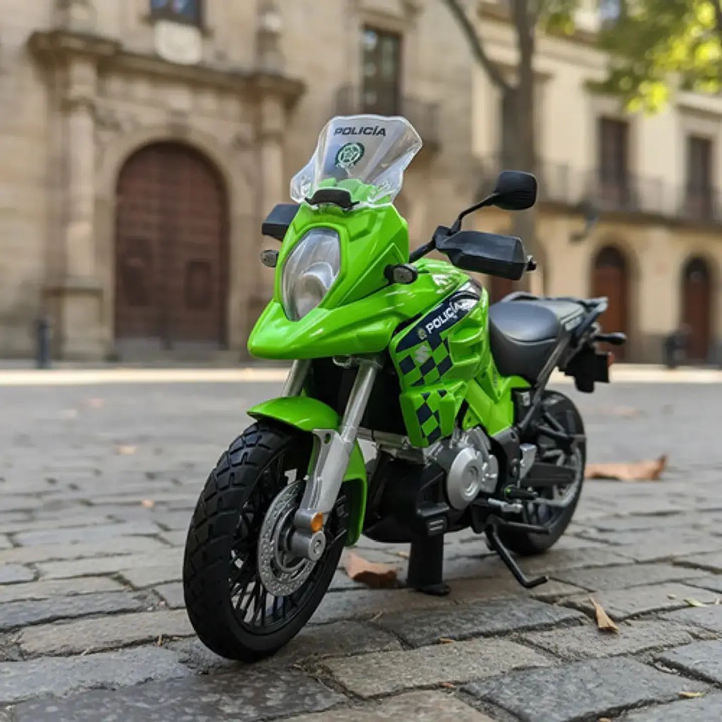 Moto De Colección Policia Suzuki Maisto Escala 1:12 1