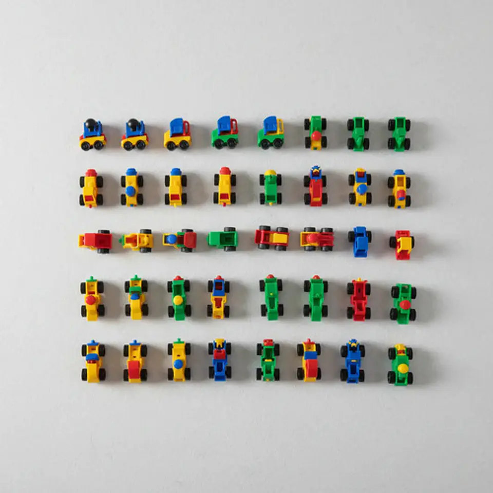 Bolsa De Juguetes Macrooutlet Con 50 Carros, Barcos Y Aviones Para Rellenar Piñatas 6