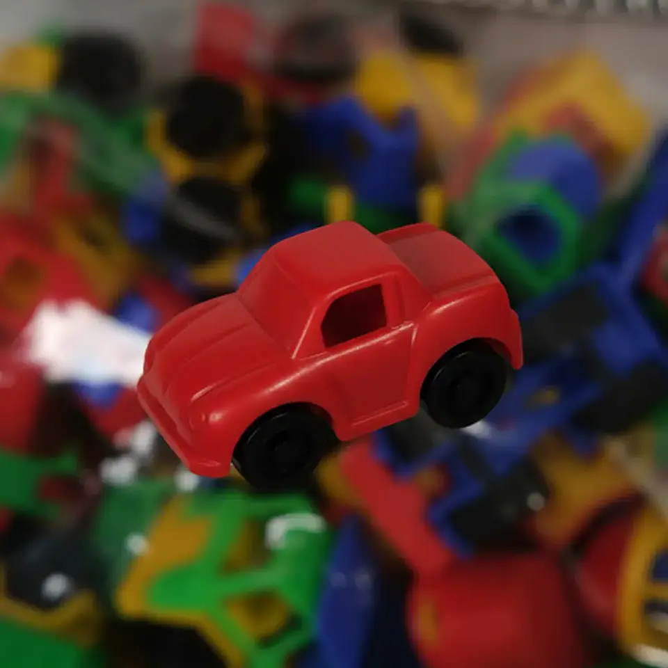 Bolsa De Juguetes Macrooutlet Con 50 Carros, Barcos Y Aviones Para Rellenar Piñatas 7