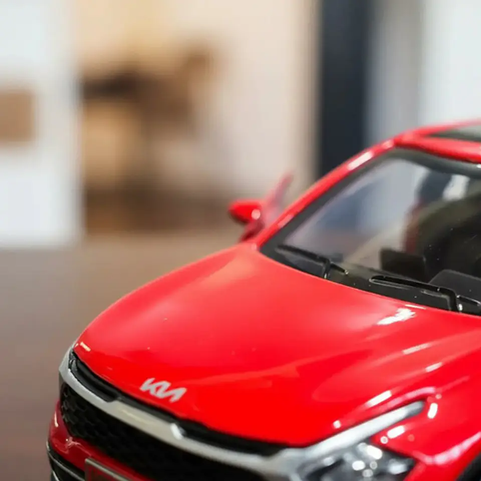 Kia Sorento, Escala 1/46, Metálico 12cms Largo Luces Sonido 18