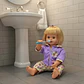 Muñeca Con Cepillo De Dientes Se Lava Los Dientes - Miniatura 12