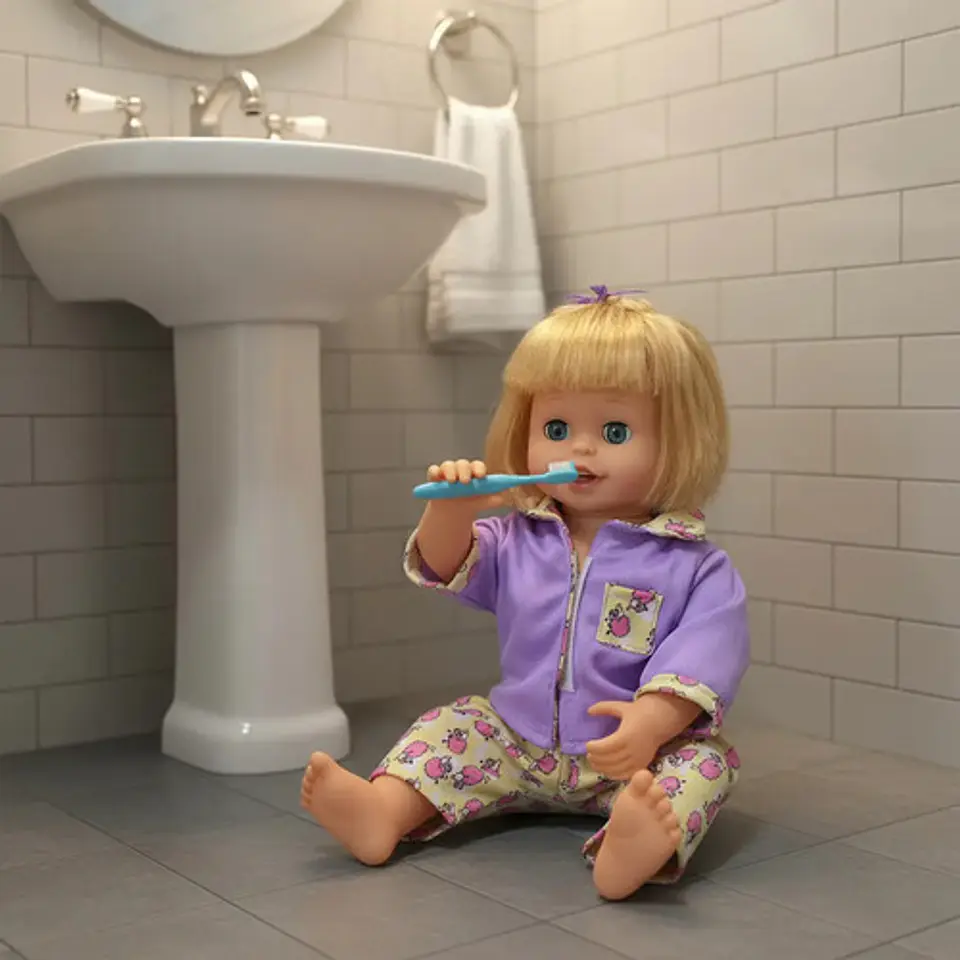 Muñeca Con Cepillo De Dientes Se Lava Los Dientes 12