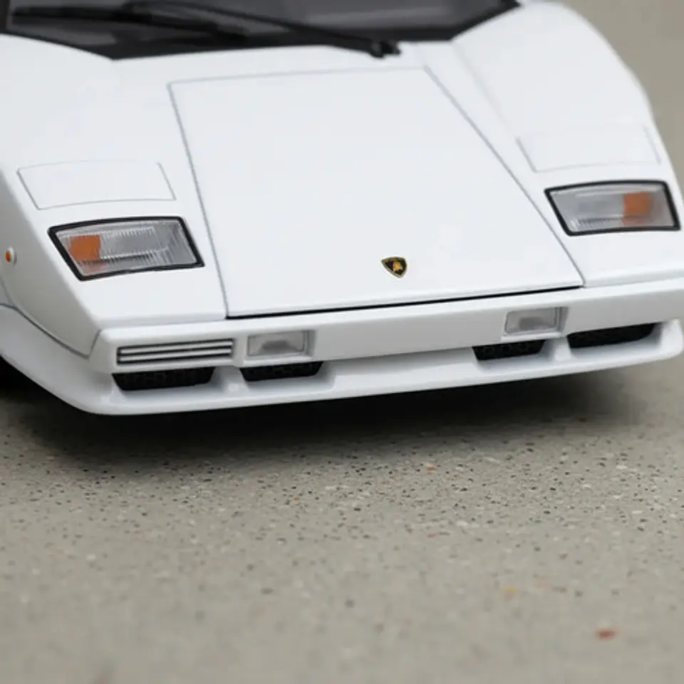 Carro A Escala 1:24 Lamborghini Countach Colección 2
