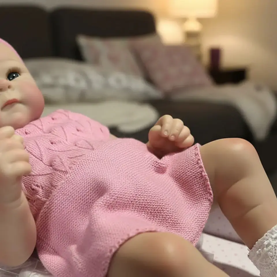 Muñeca Reborn Bebe Real Dormida Respira Llora Silicona 4