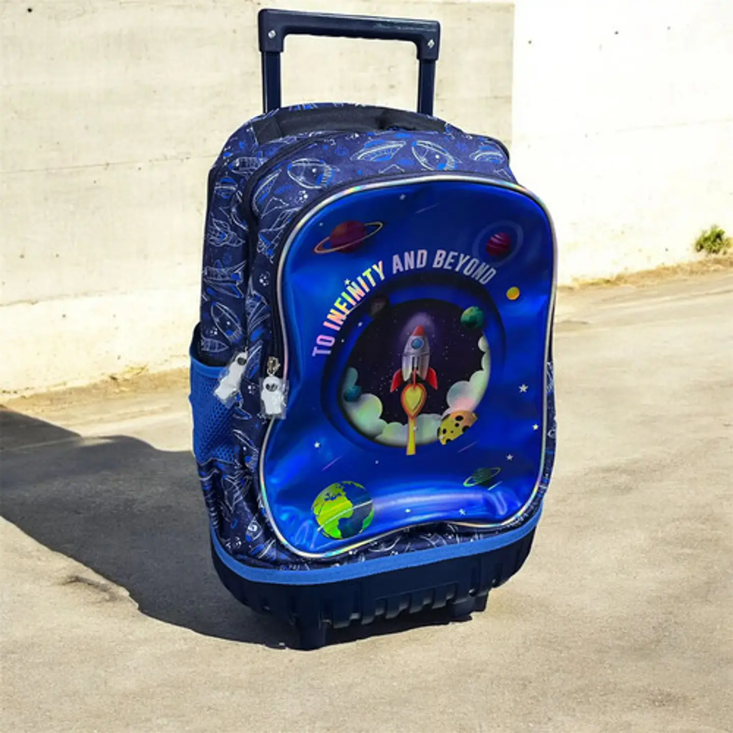 Morral Maleta Escolar Con Ruedas 3 Compartimientos 3d Manija 1