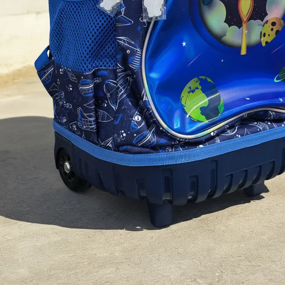 Morral Maleta Escolar Con Ruedas 3 Compartimientos 3d Manija 4