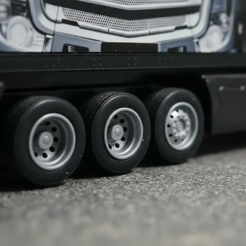 Mercedes-benz Actros 1857 1:48 6