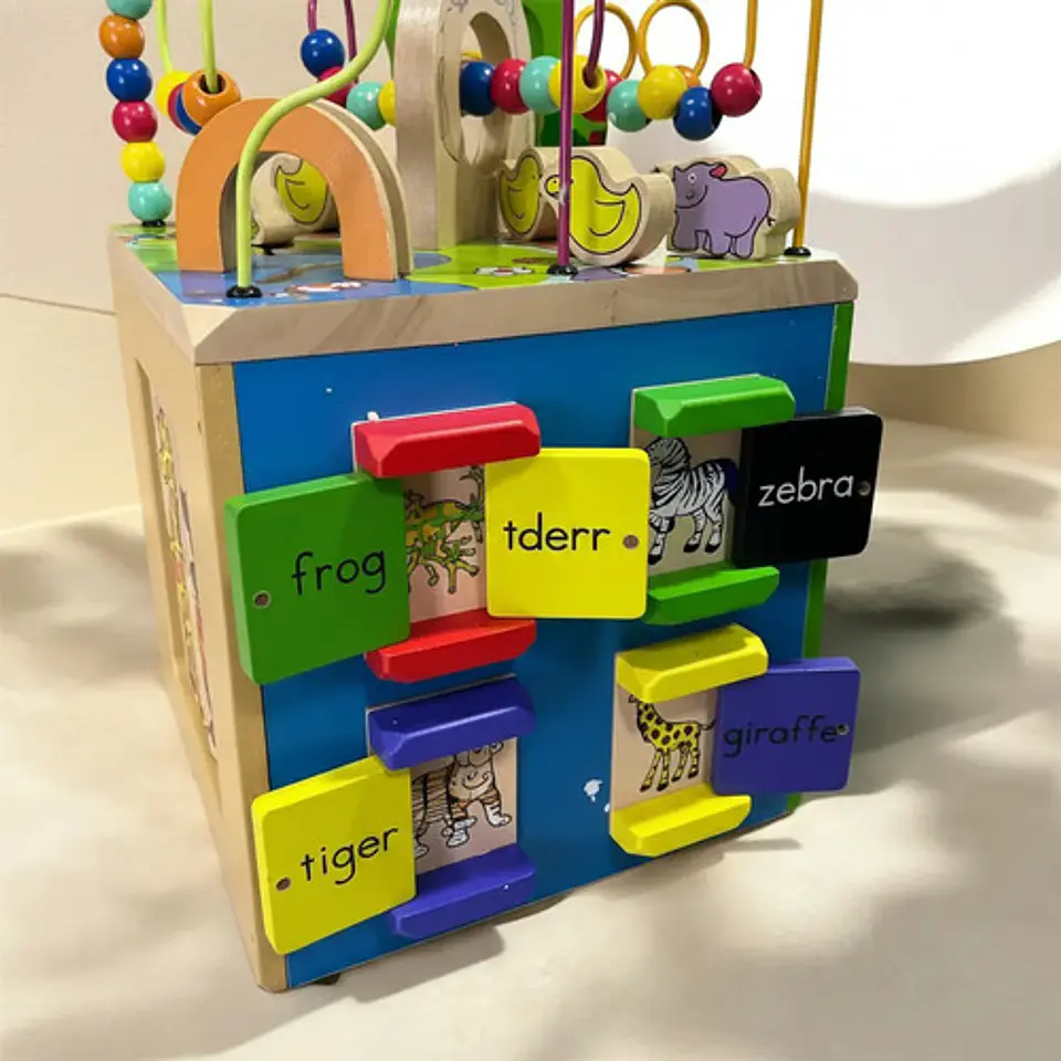Cubo De Actividades Didáctico De Madera Montessori Laberinto 6