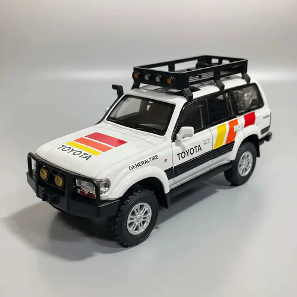 Toyota Lc80, Camioneta De Colección Escala 1:24, Con Luces. 4