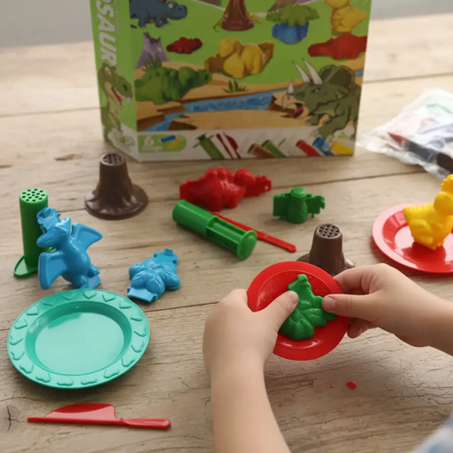Maletin Dinosaurios Carry Dino World 8751 Juguete 1
