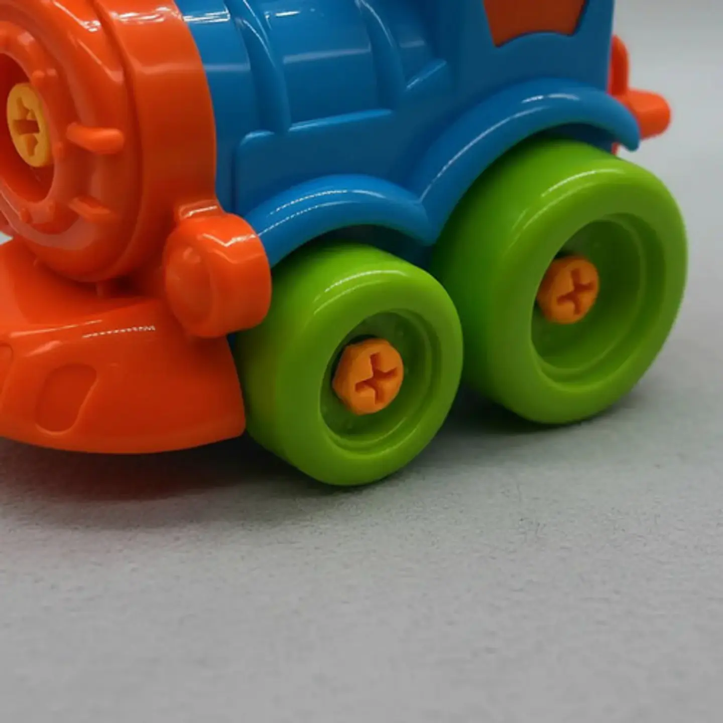 Tren De Juguete Armable Didáctico De Arrastre 4