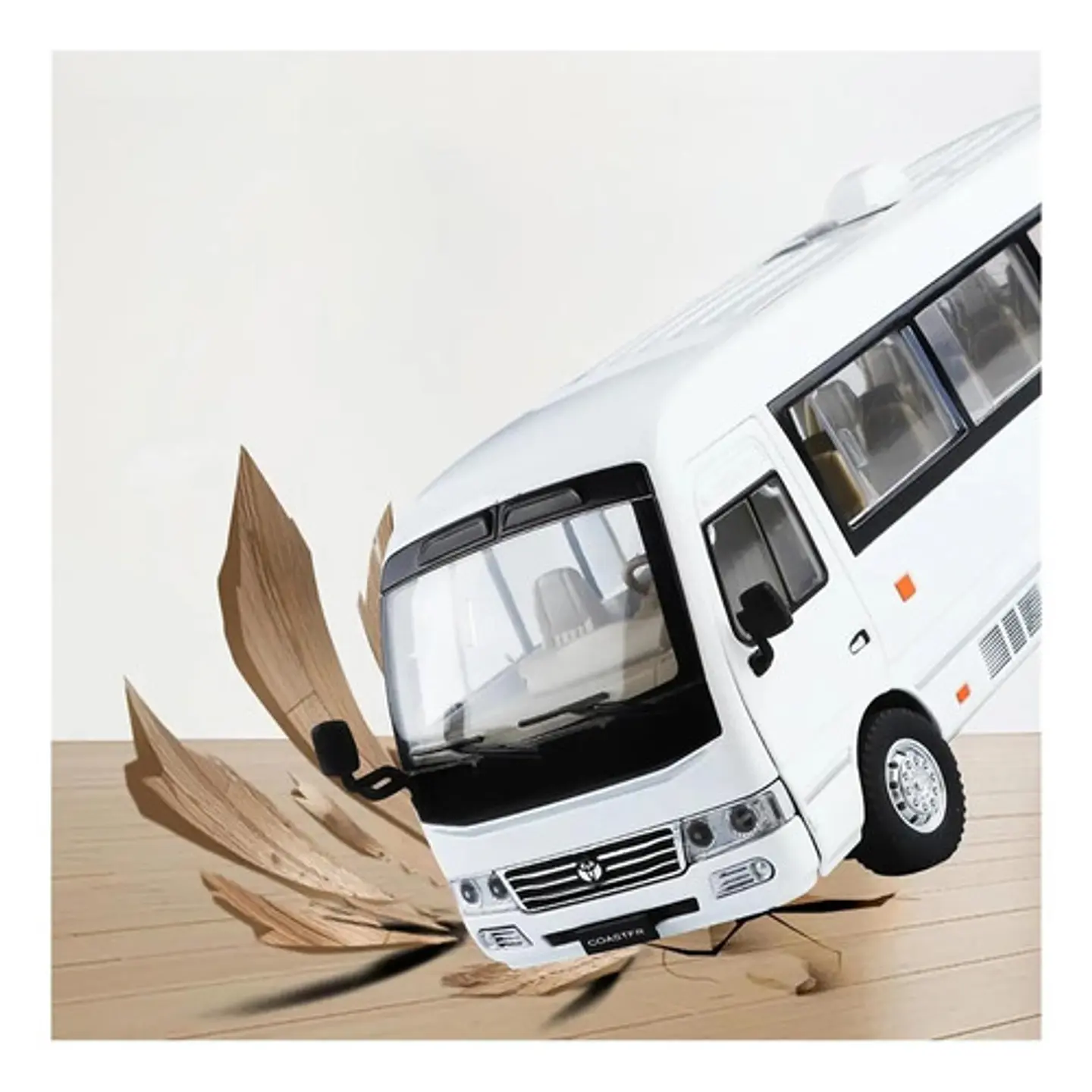 Carro A Escala 1:24 Buseta Toyota Coaster Metálica Blanca 2
