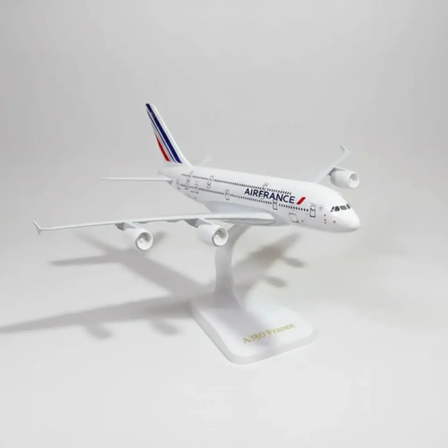 Avión Colección Metálico Escala 1:200-18cm 1