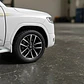 Carro A Escala Toyota Land Cruiser Lc300 1:24 Colección - Miniatura 3
