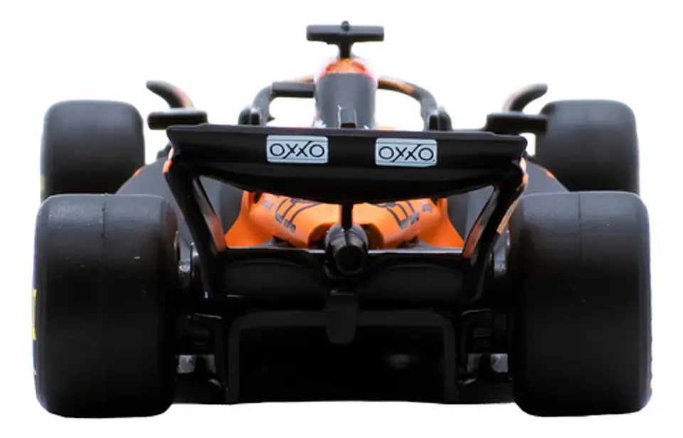 Auto Bburago Race Mclaren Mcl39 2025 Escala 1:64 Piastri #81 10