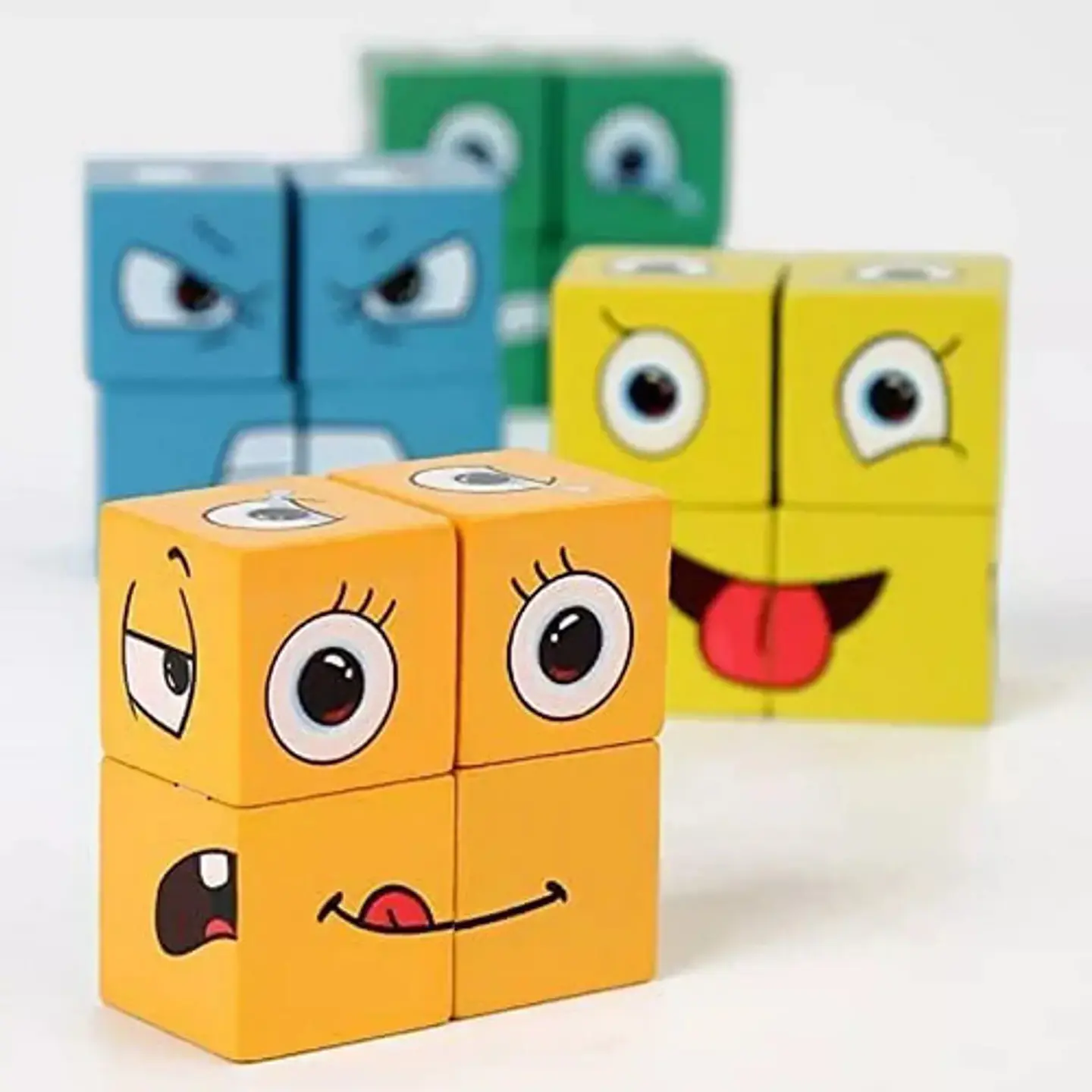 Bloques De Construcción De Cubos Caras Expresiones Campana 6