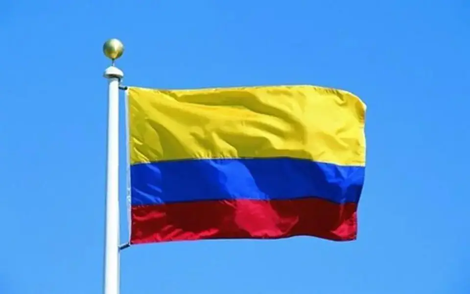 Bandera Colombiana De 150cm X 90cm Doble Cara Mundial Futbol 2