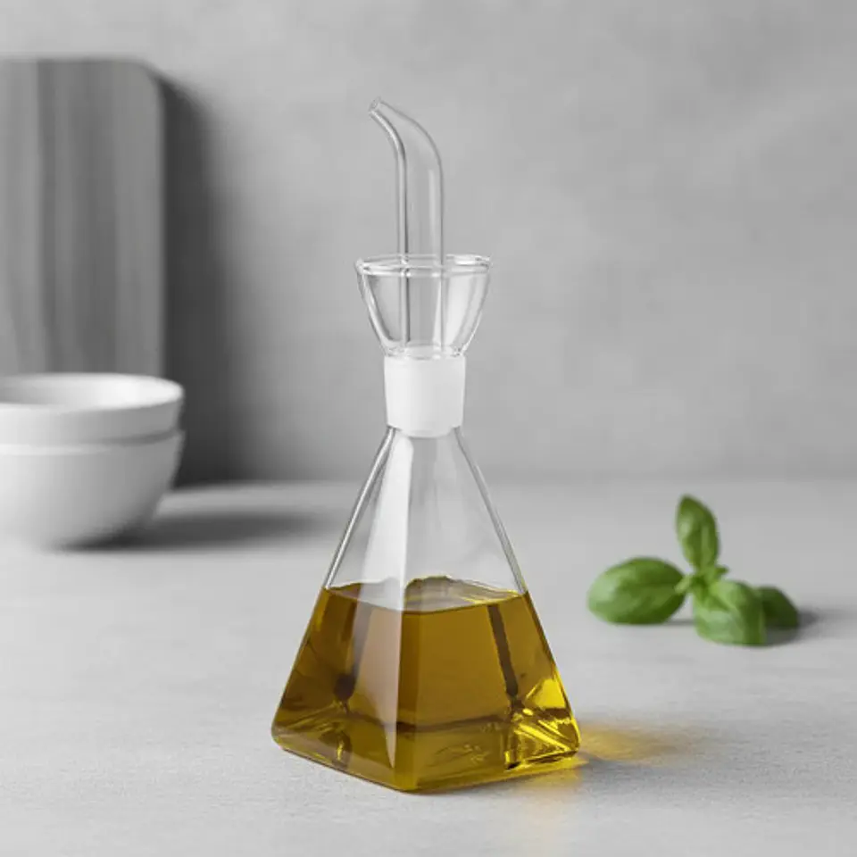 Aceitera Vinagrera De Vidrio Diseño Piramidal Con Pico Verte 1