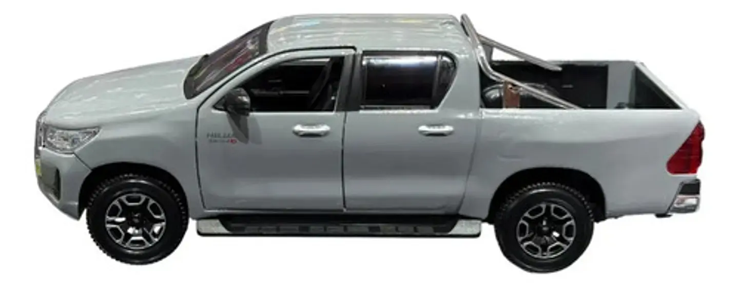 Toyota Hilux 1:27 Maisto Gris 2