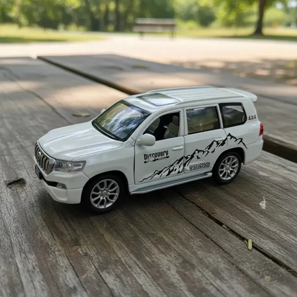 Carro A Escala 1:36 Toyota Land Cruiser Prado Colección Metá 5