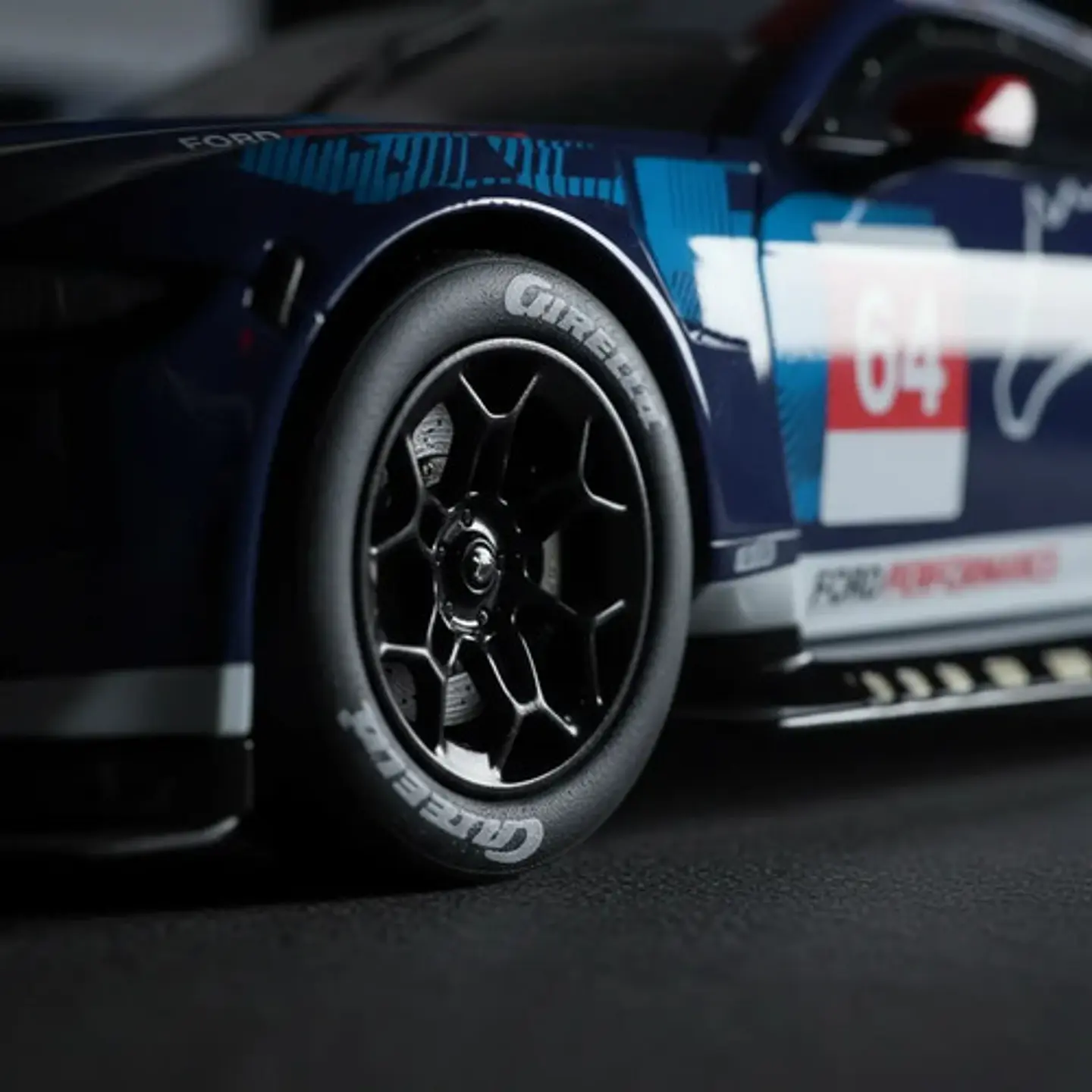 Carro De Pista Carrera Ford Mustang Gt3 #64 Performance 6