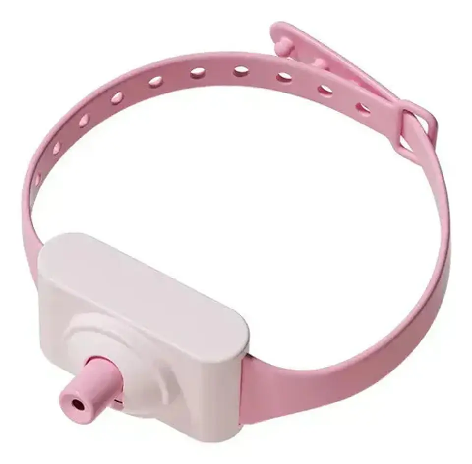 Collar láser inteligente de juguete para gatos con batería de color azul 1