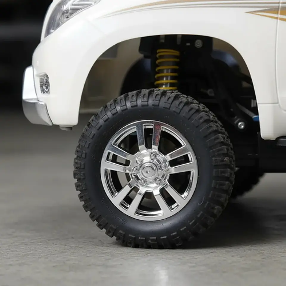 Carro A Control Remoto Toyota Land Cruiser Prado Escala 1:16 4