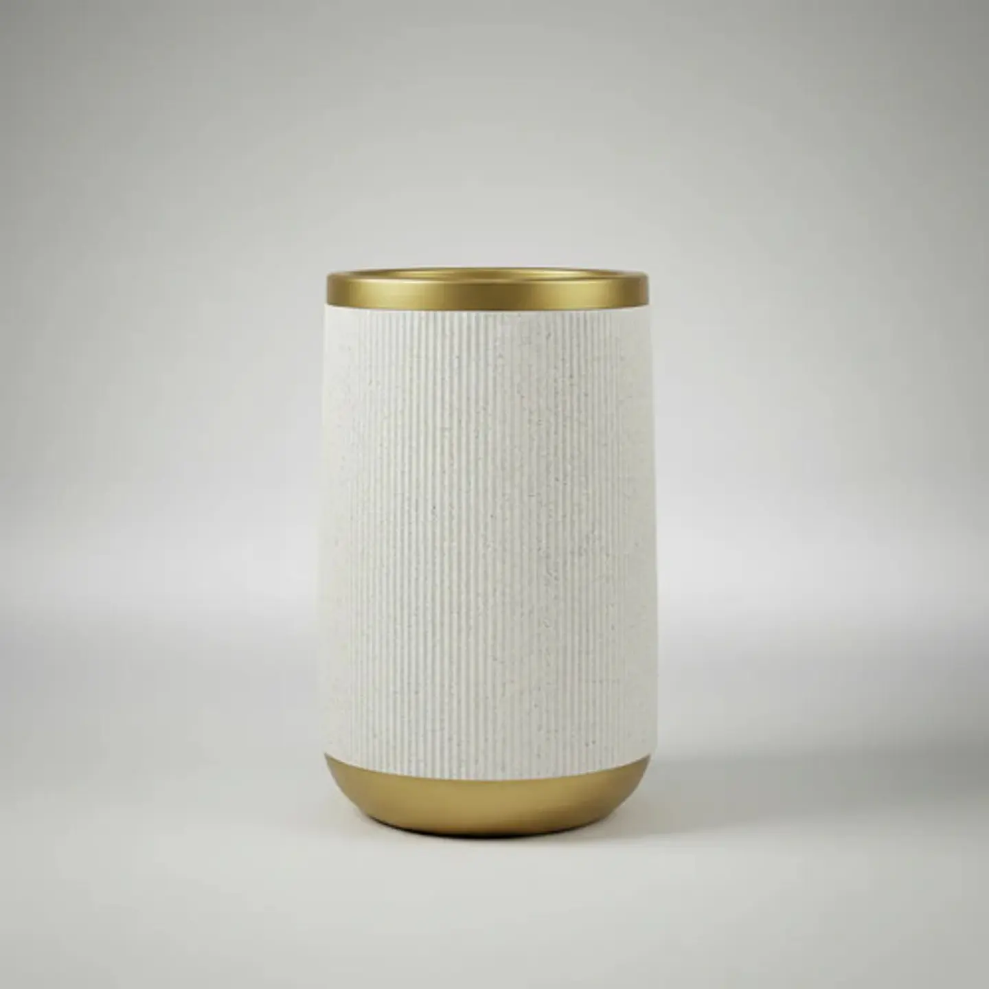 Maceta Cilíndrica Plastica Con Detalles Dorados Moderna 4
