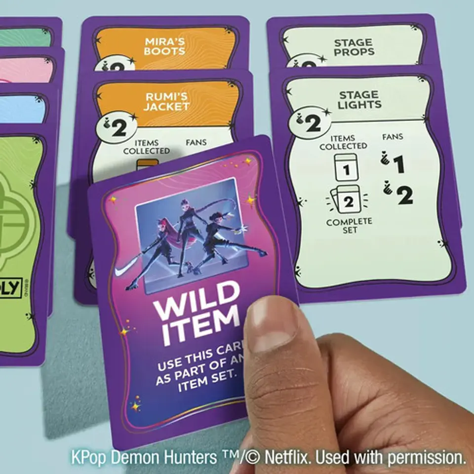Juego De Cartas Hasbro Game Monopoly Deal Kpop Demon Hunters 8