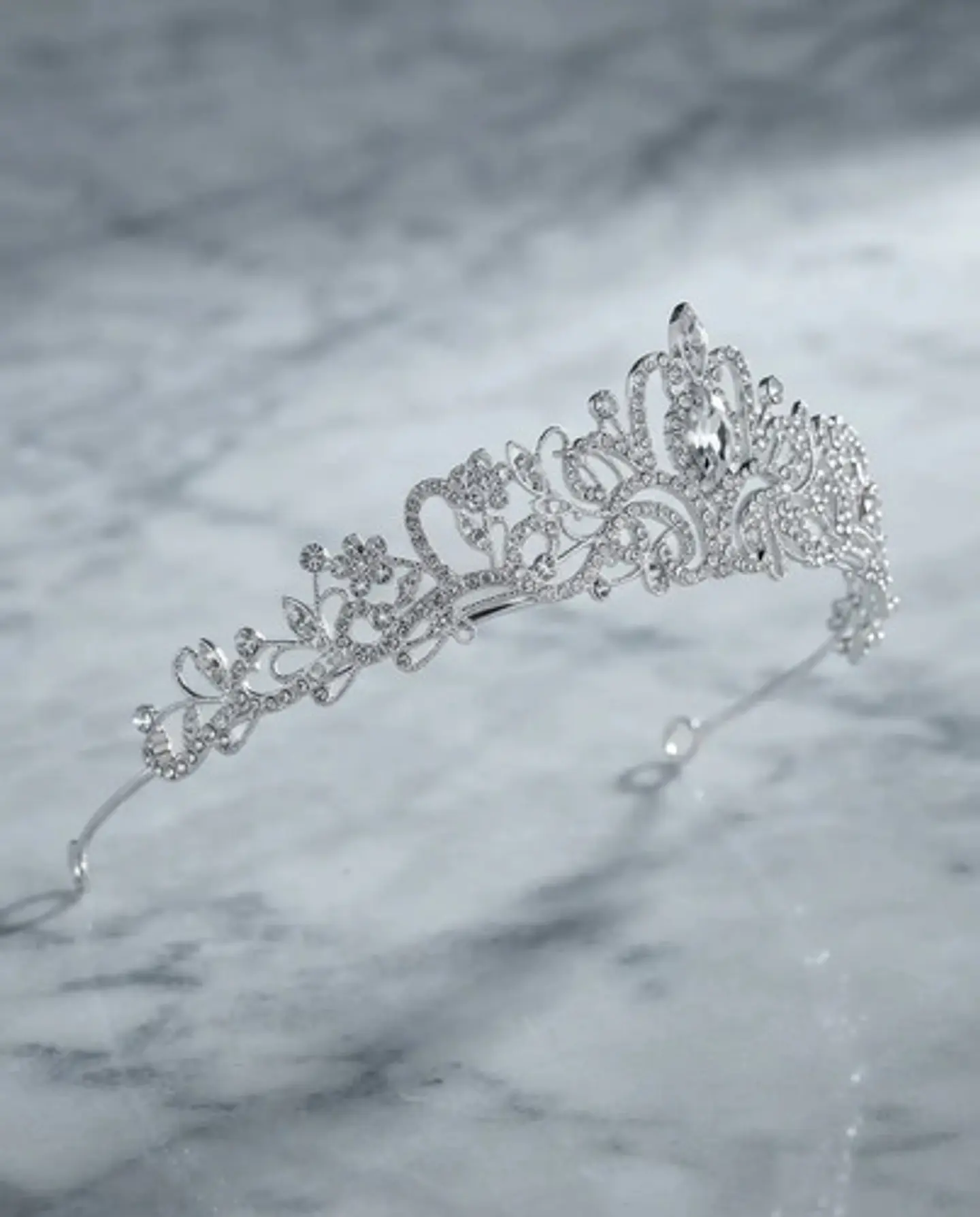 Tiara para arreglos de cabello para novia con diamantes de imitación dorados para debutantes 1