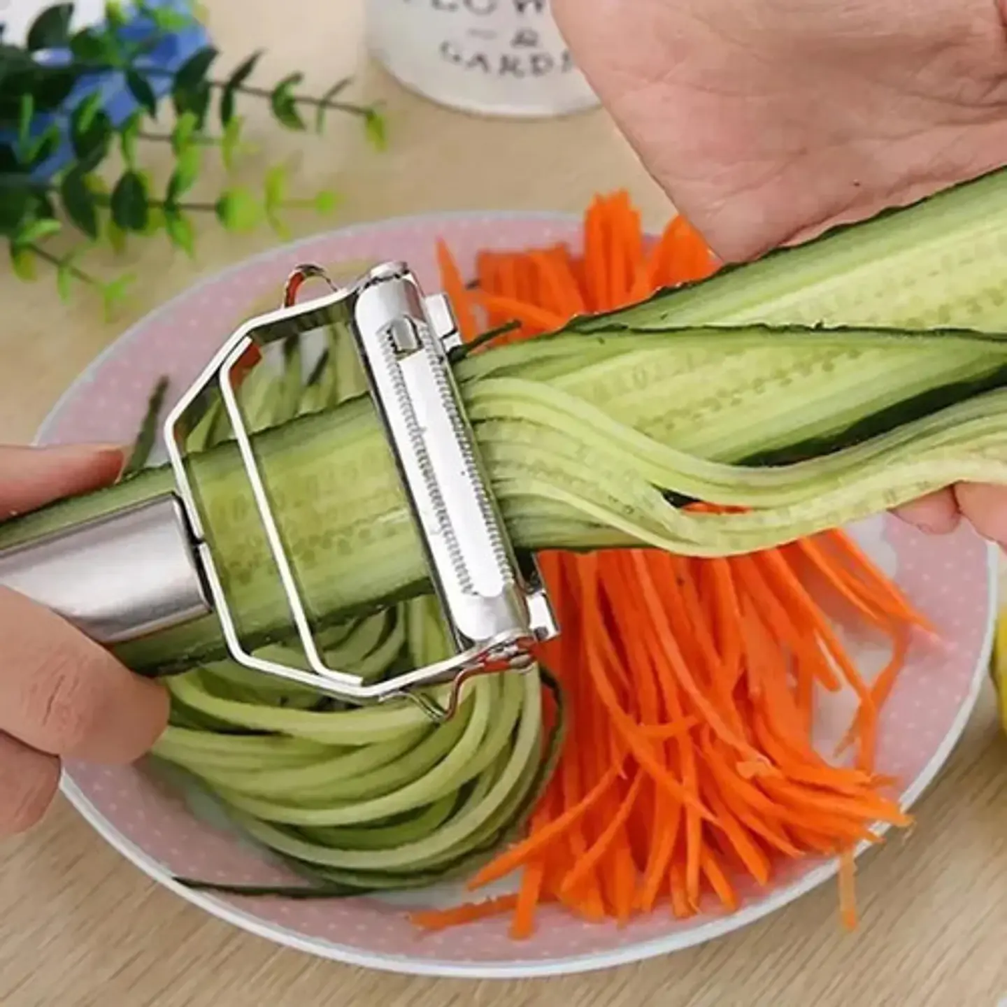 Pelador De Frutas Y Verduras De Acero Inoxidable Plateado 2