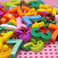 Tablero Didáctico Con Letras Y Numeros Armatodo Puntudo Multicolor/letras - Miniatura 1