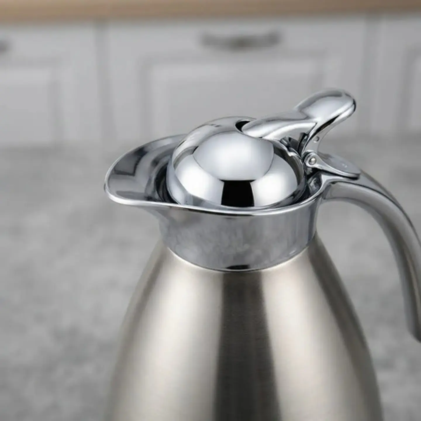 Termo Jarra Caliente Frio Cafetera Plateada Metalica 2l 5