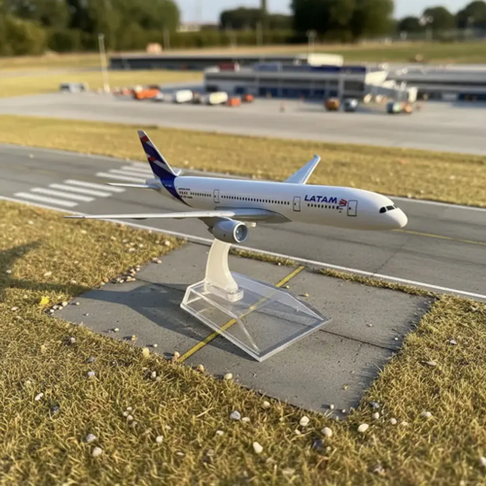Avión Colección Metálico Escala 1:400-16cm 31