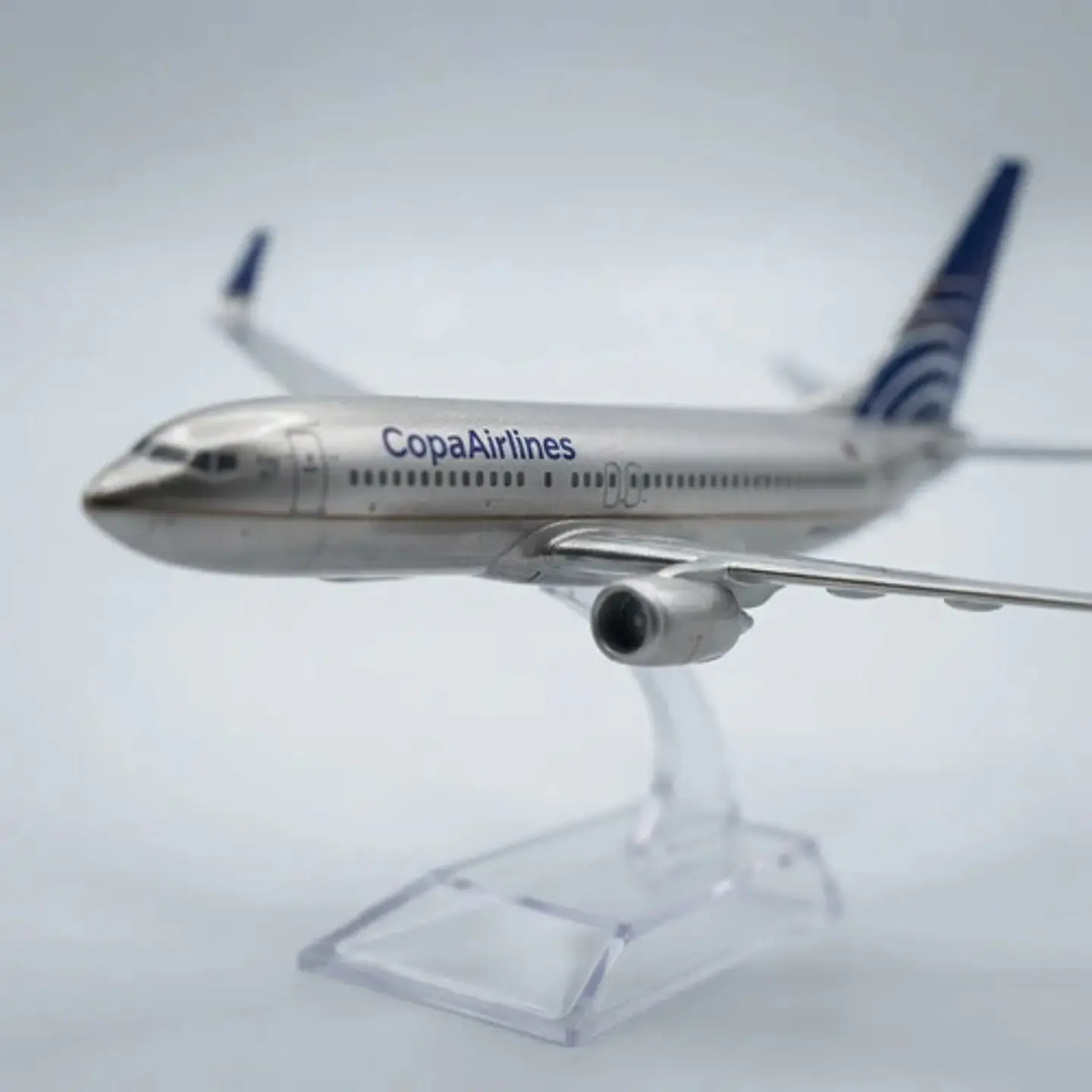 Avión Colección Metálico Escala 1:400-16cm 71
