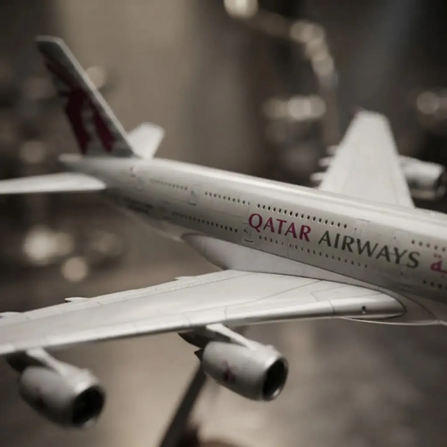 Avión Colección Metálico Escala 1:400-16cm 76