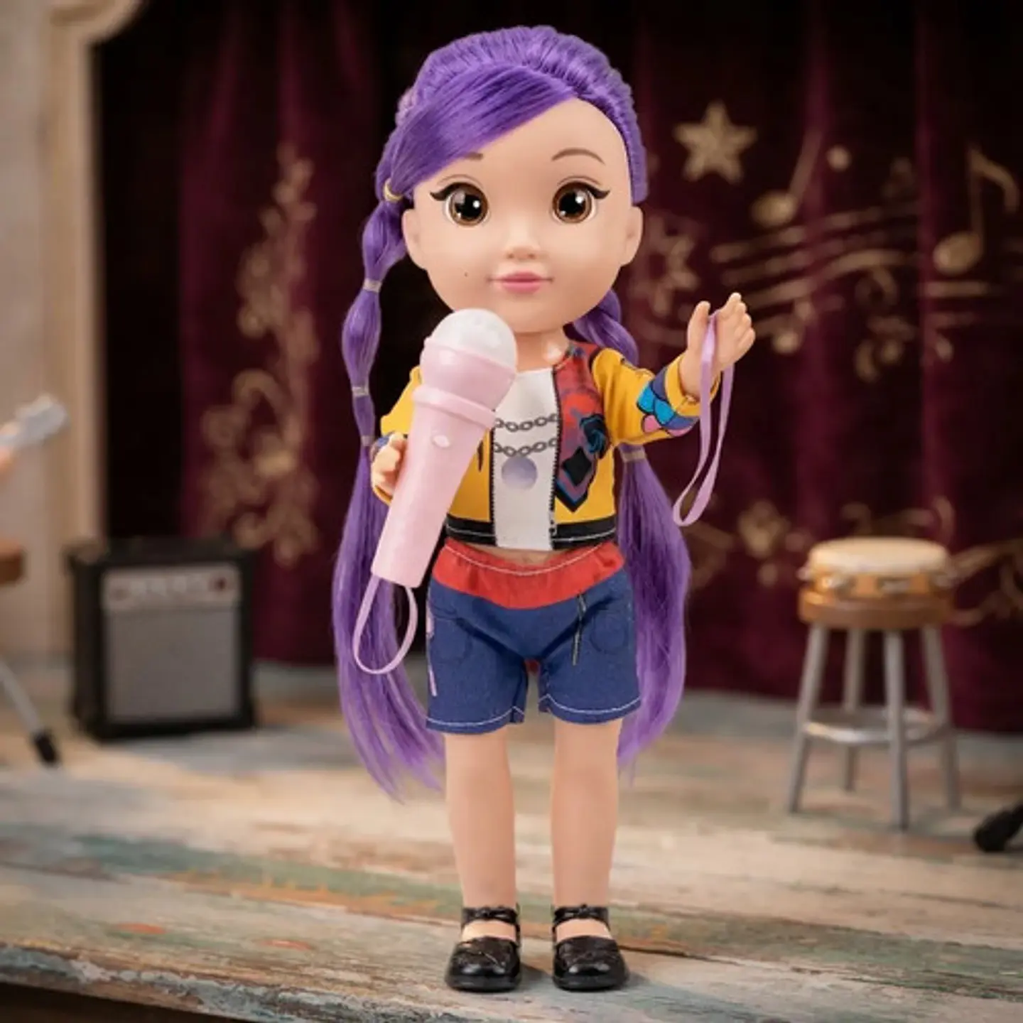Muñeca K-pop 25cm Cabello Color Con Microfono Musical Y Luz 2