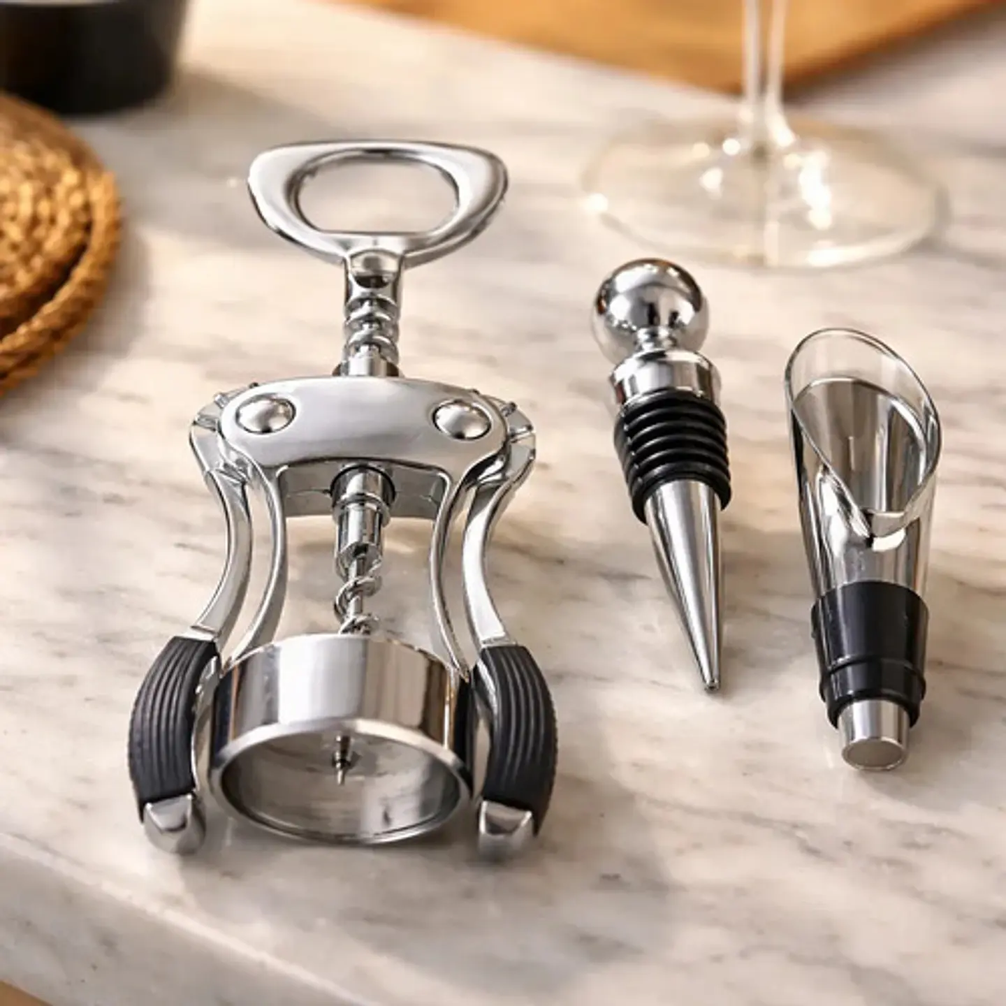 Kit Sacacorchos Vino Destapador Con Tapón Y Vertedor Metálic Plateado 2