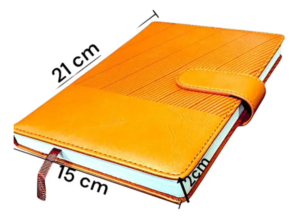 Cuaderno Cuadriculado  A5 Con Hebilla Magnética 14